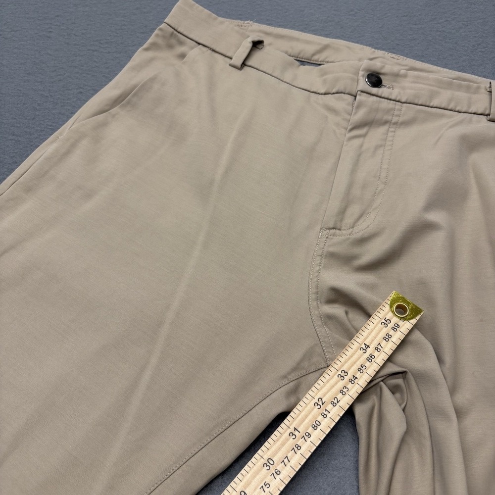Lululemon Mens 36x33 Beige Commission Pants‎ Chino Warpstreme Performance Golf - Picture 8 of 15